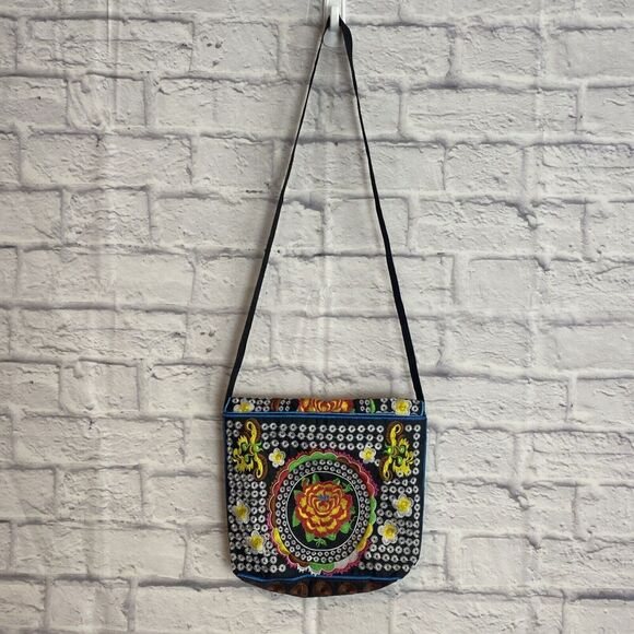 Embroidered Boho Artsy Festival Shoulder Bag & Wallet Set - Picture 9 of 13